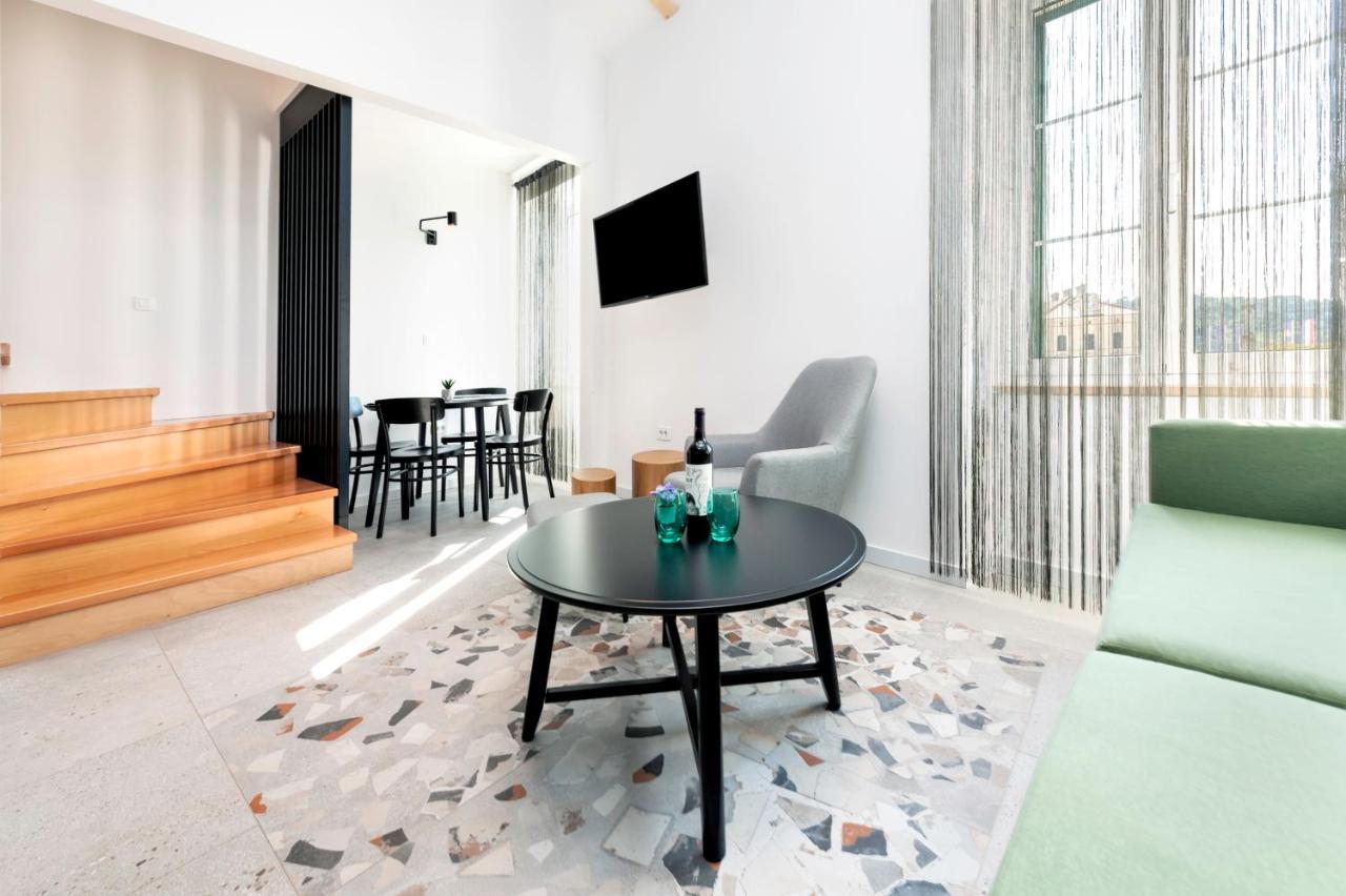 City Comfort Apartments Ровінь Екстер'єр фото