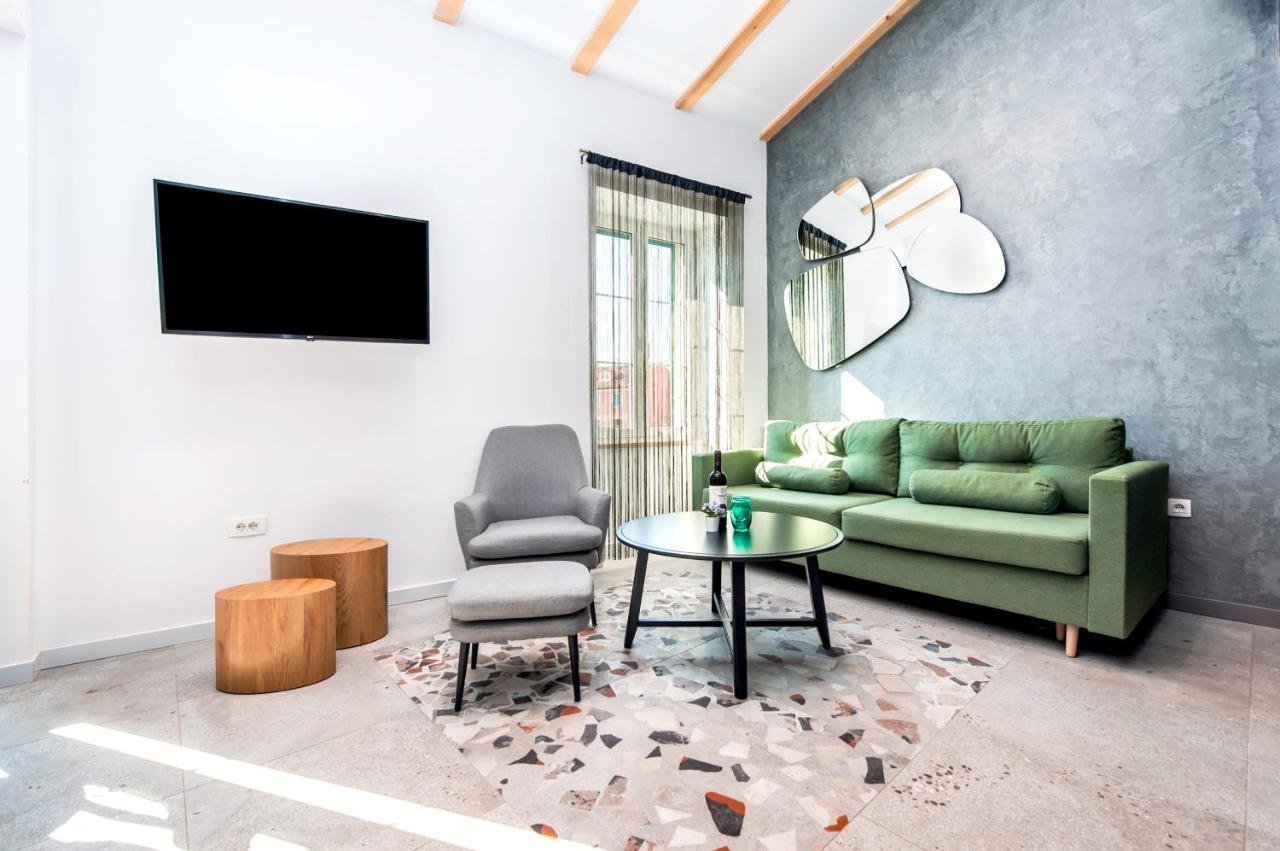 City Comfort Apartments Ровінь Екстер'єр фото