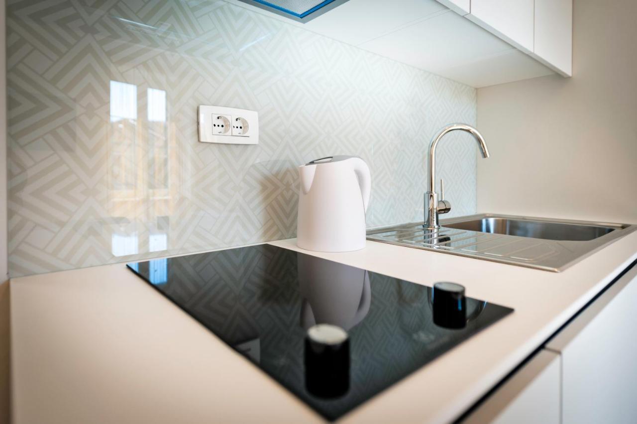 City Comfort Apartments Ровінь Екстер'єр фото