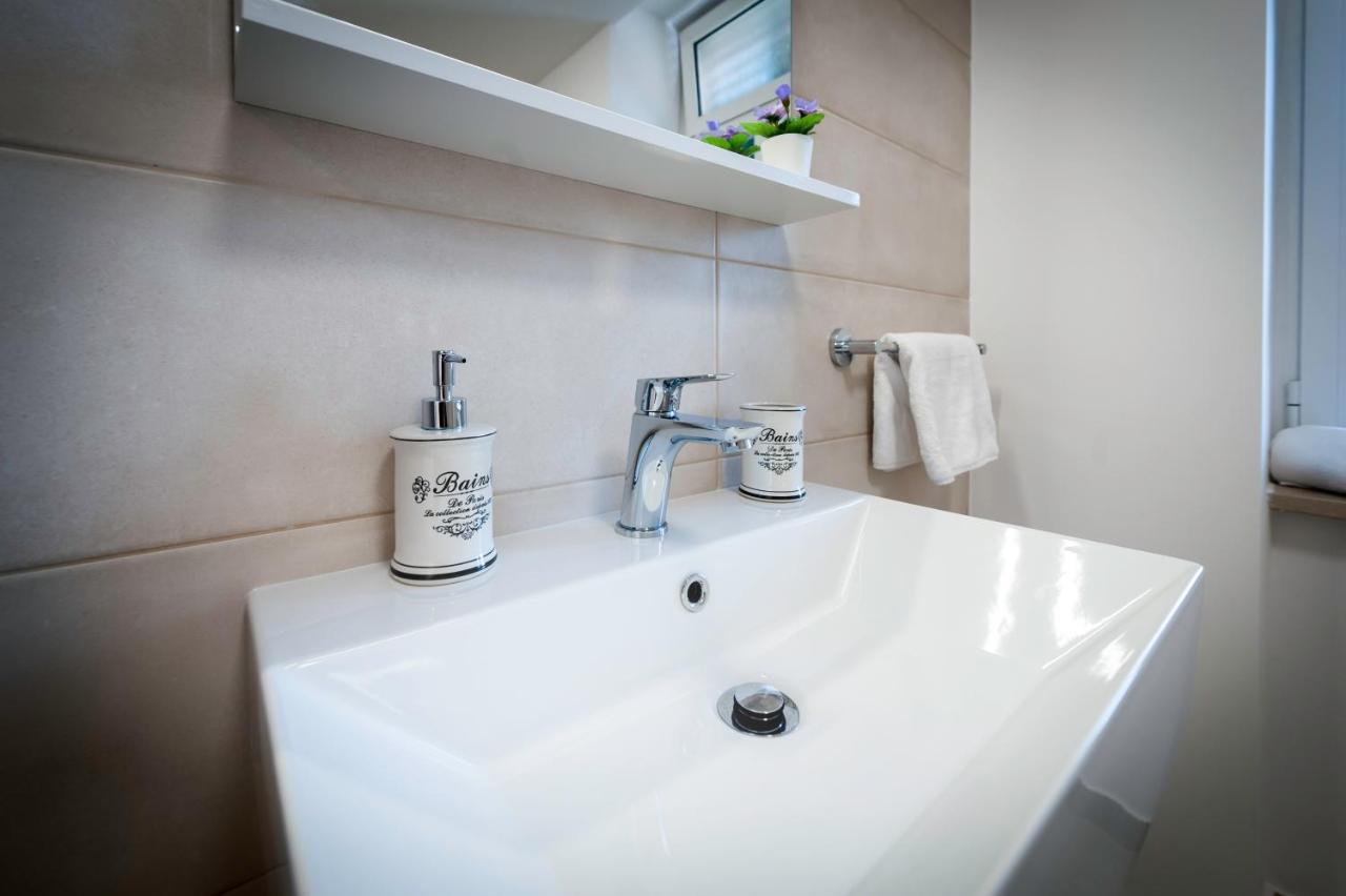 City Comfort Apartments Ровінь Екстер'єр фото